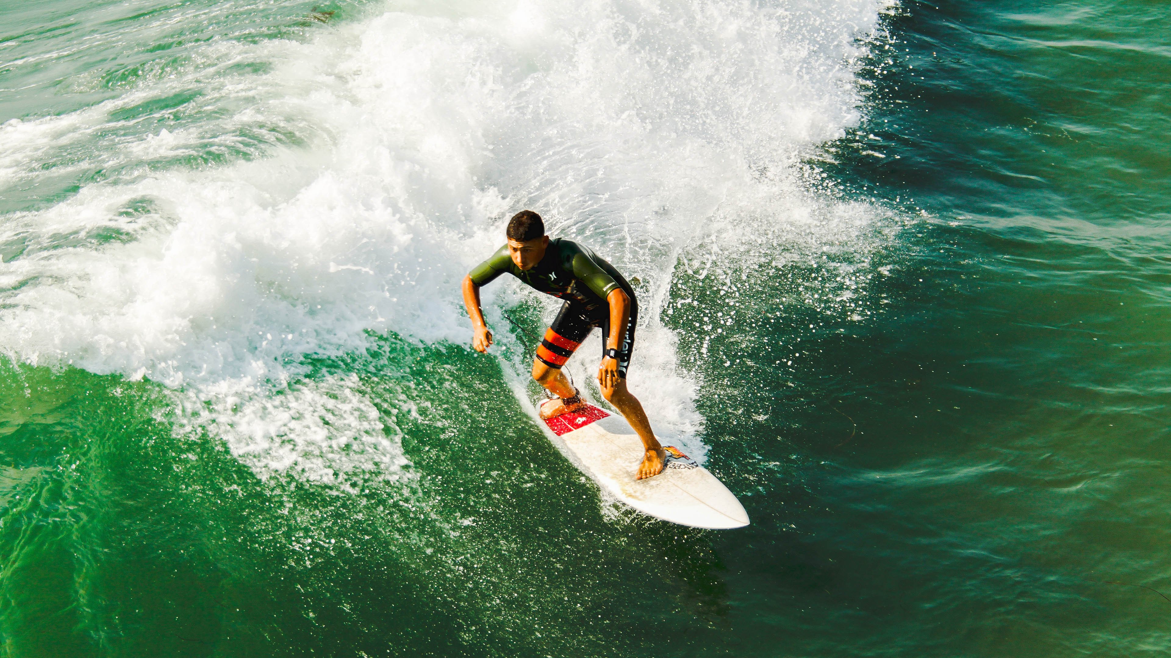 C9鏖战五局险胜对手,wec9第五局